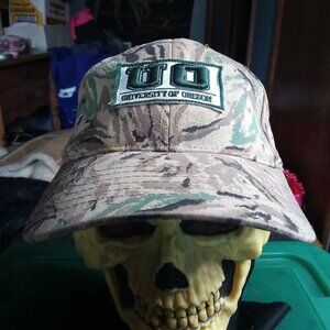 Vintage Oregon Ducks Camouflage Strap Hat Cap